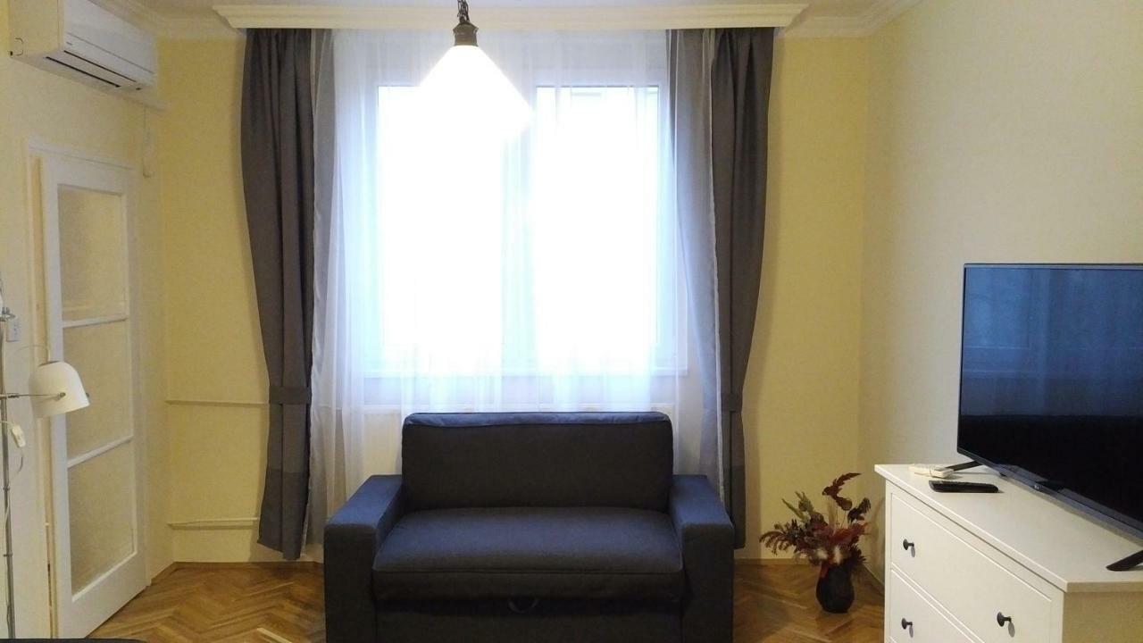 Heidi Apartman Szeged Bagian luar foto